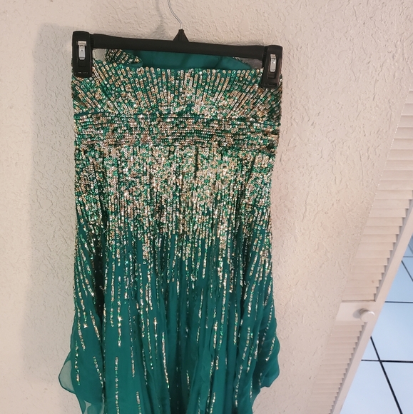 SHERRI HILL high low prom dress - Picture 4 of 8